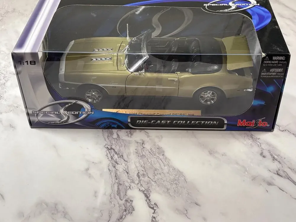Maisto 1:18 DieCast Green 1968 Chevrolet Chevy Camaro RS/SS 396 Convertible New